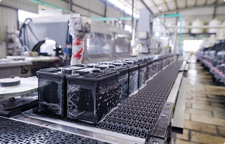 三元 VS 磷酸铁锂，谁才是国内动力电池界的“一哥”？